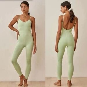 NWOT Reformation Emmy Ecostretch Jumpsuit Limon Size Small Workout Open Back